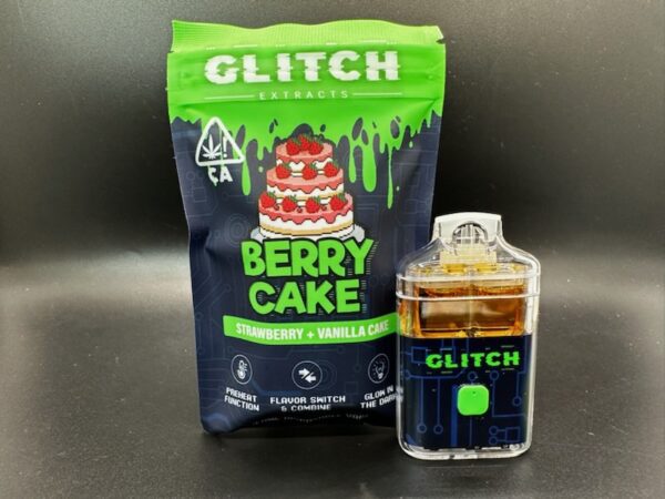 Glitch 4g Disposable Vape - Berry Cake - Imperial NYC 1