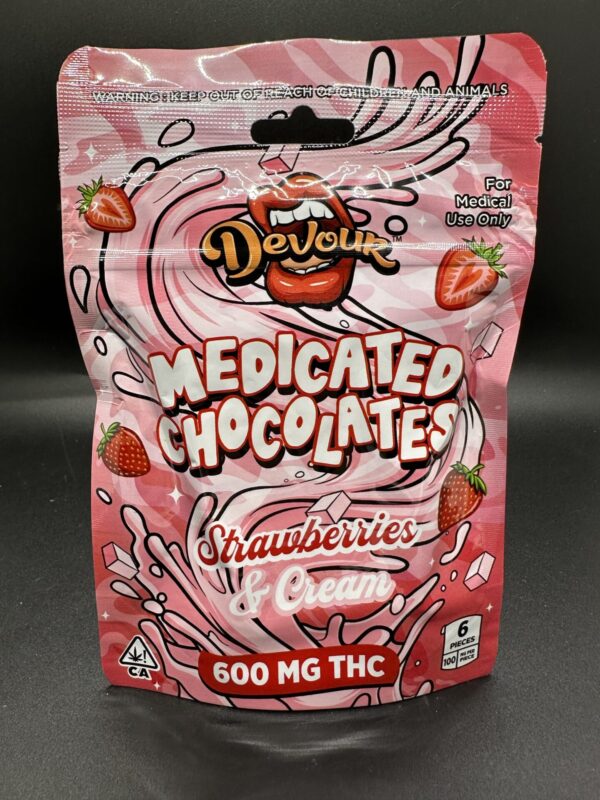 DEVOUR - MEDICATED CHOCOLATE - STRAWBERRY & CREAM - 600MG - Imperial NYC 1